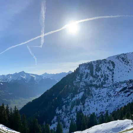 Lejlighed In Zillertal Near Hochzillertal Area Zellberg